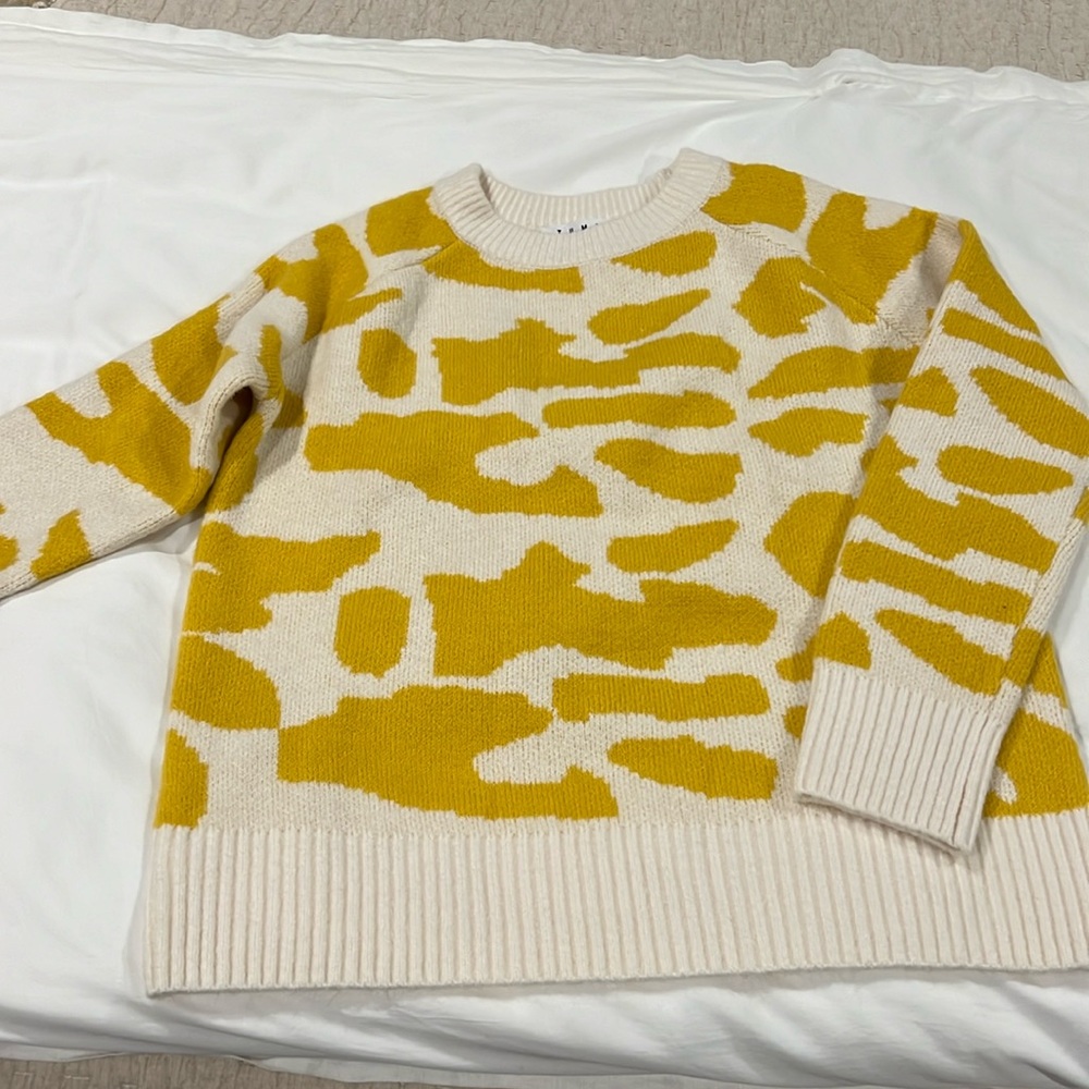 THML gold and cream camo knit crewneck sweater. NWT.